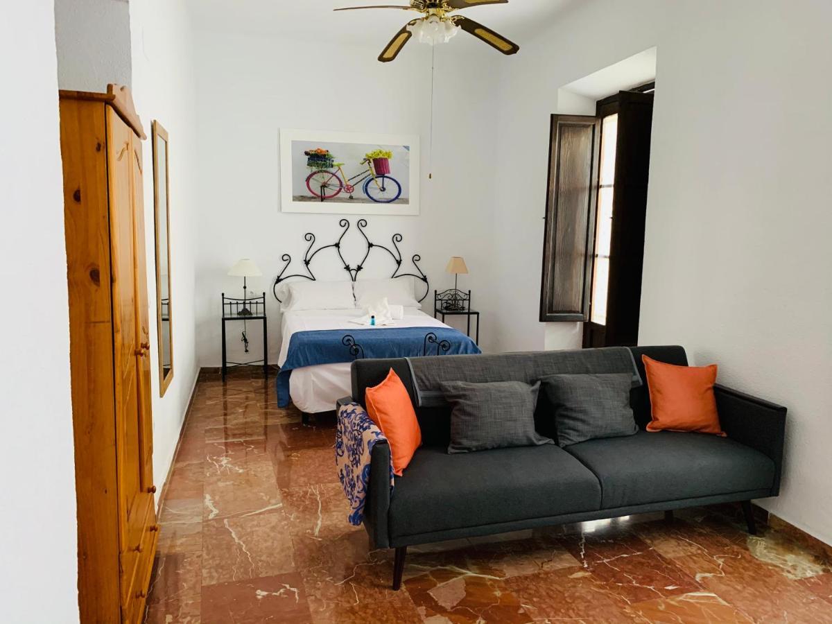 Apartamentos La Casa Del Azafran Cordoba Luaran gambar