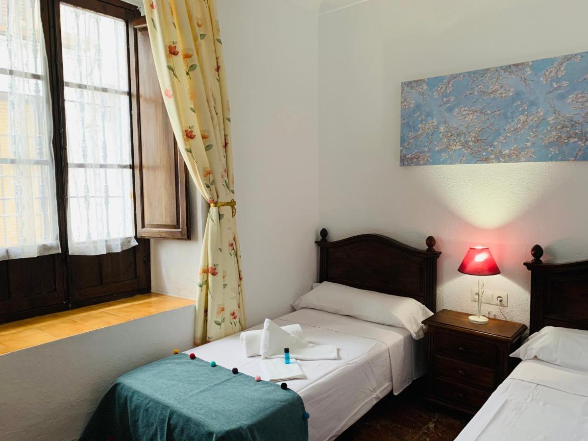 Apartamentos La Casa Del Azafran Cordoba Luaran gambar