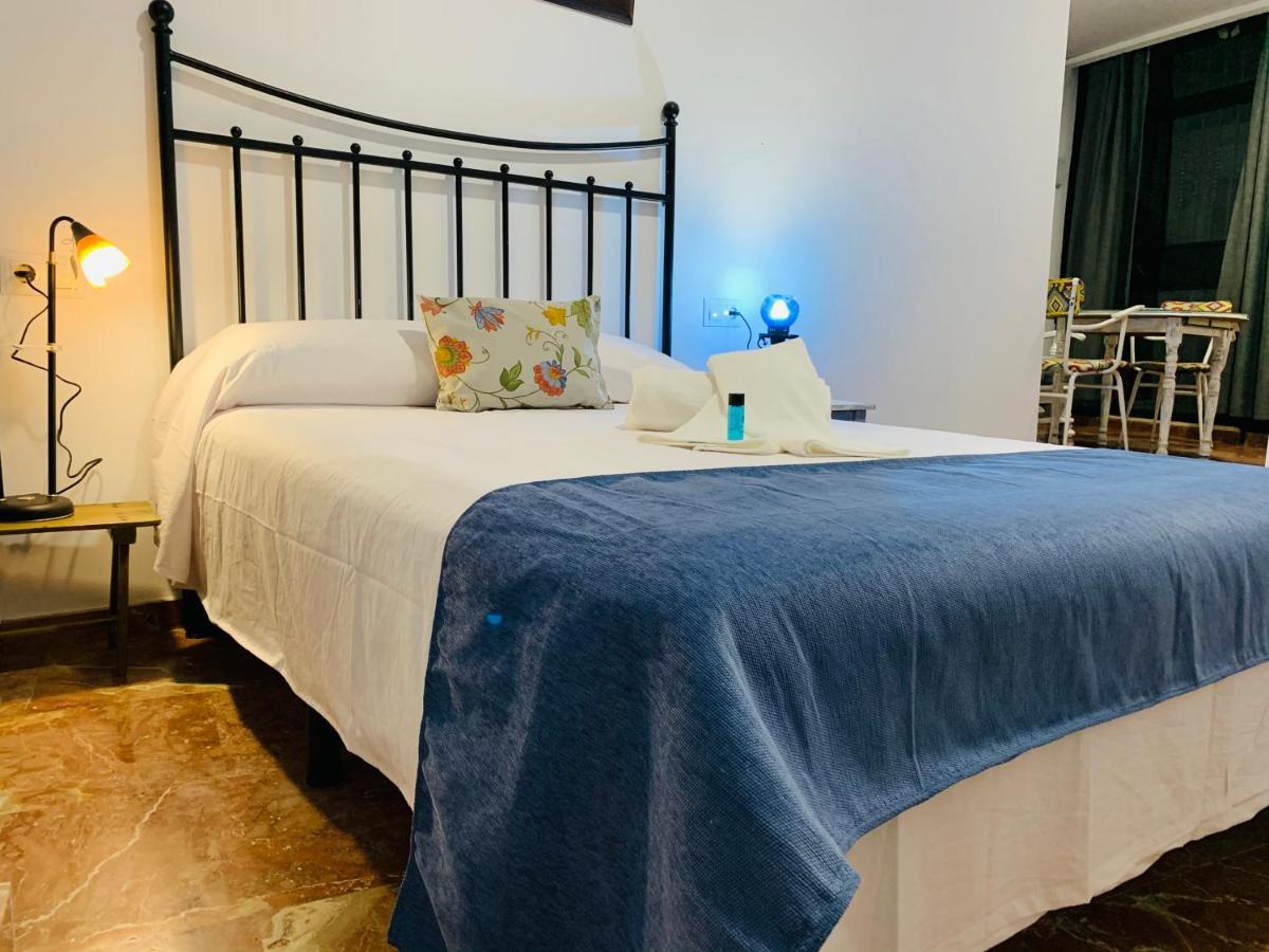 Apartamentos La Casa Del Azafran Cordoba Luaran gambar