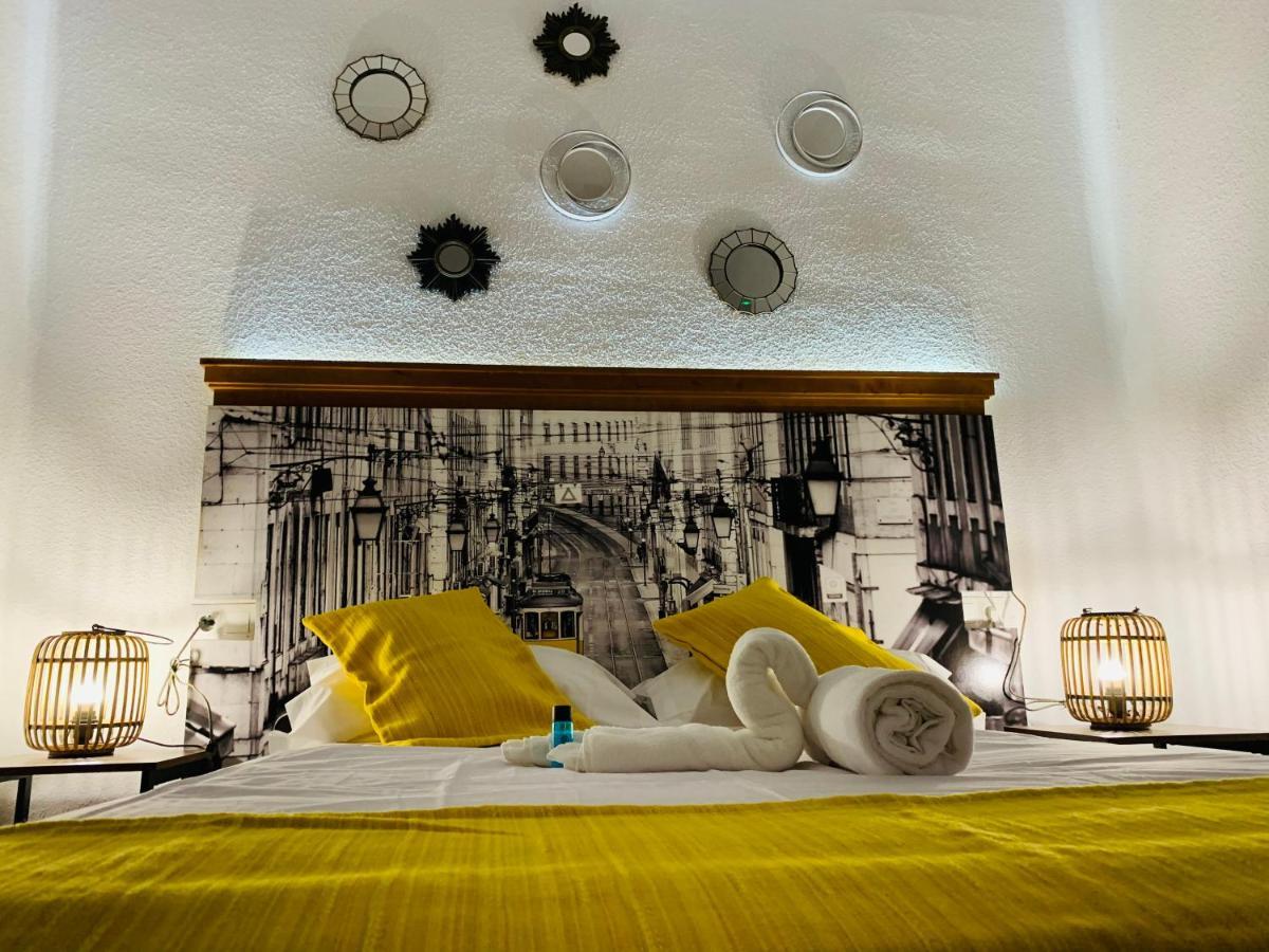 Apartamentos La Casa Del Azafran Cordoba Luaran gambar