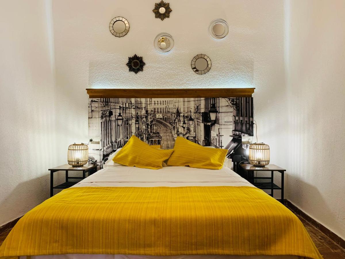 Apartamentos La Casa Del Azafran Cordoba Luaran gambar