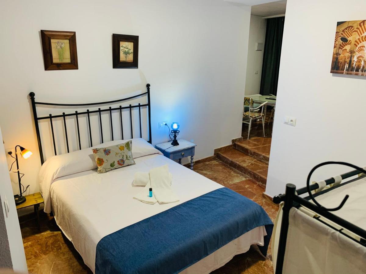 Apartamentos La Casa Del Azafran Cordoba Luaran gambar