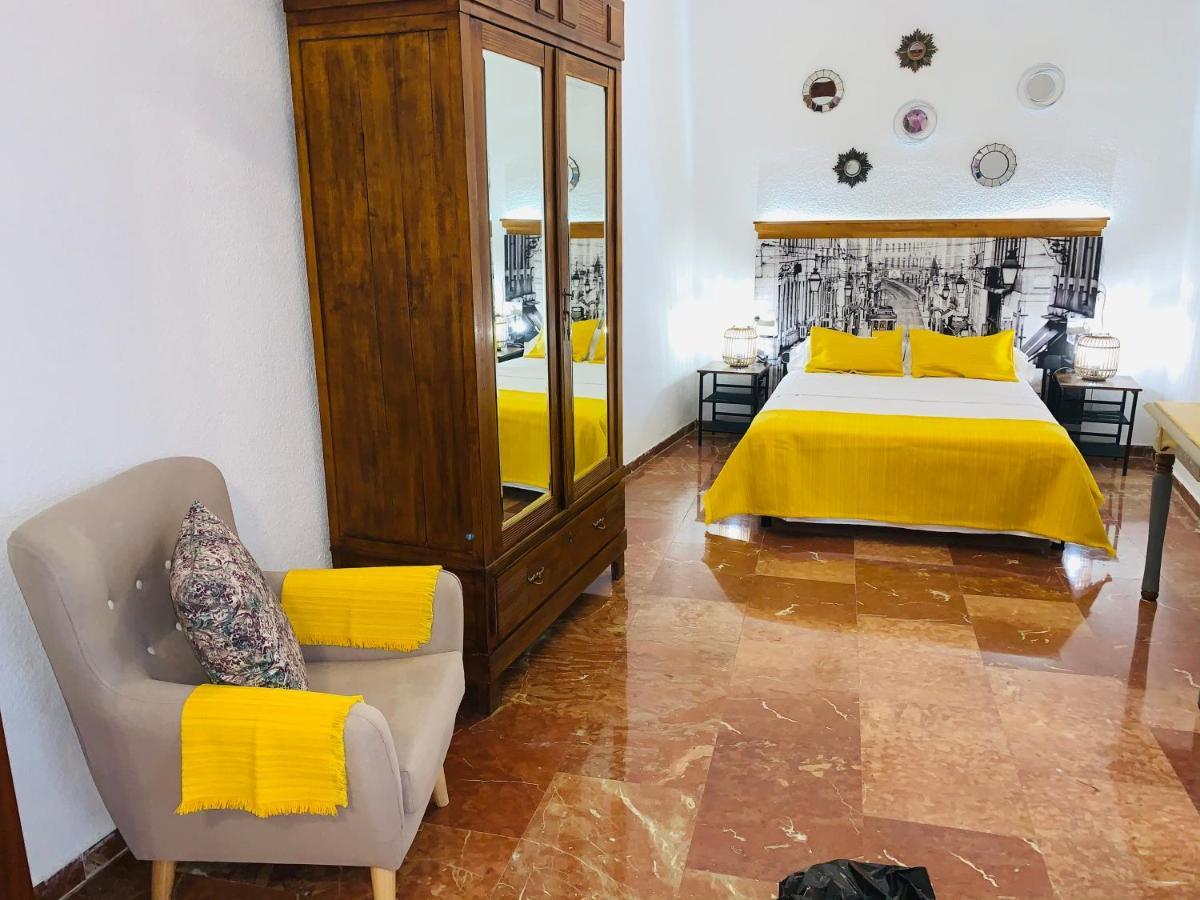 Apartamentos La Casa Del Azafran Cordoba Luaran gambar